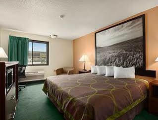 Hotel Super 8 By Wyndham Concordia Extérieur photo